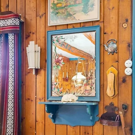 Historic By The Forest In Casa vacanze *